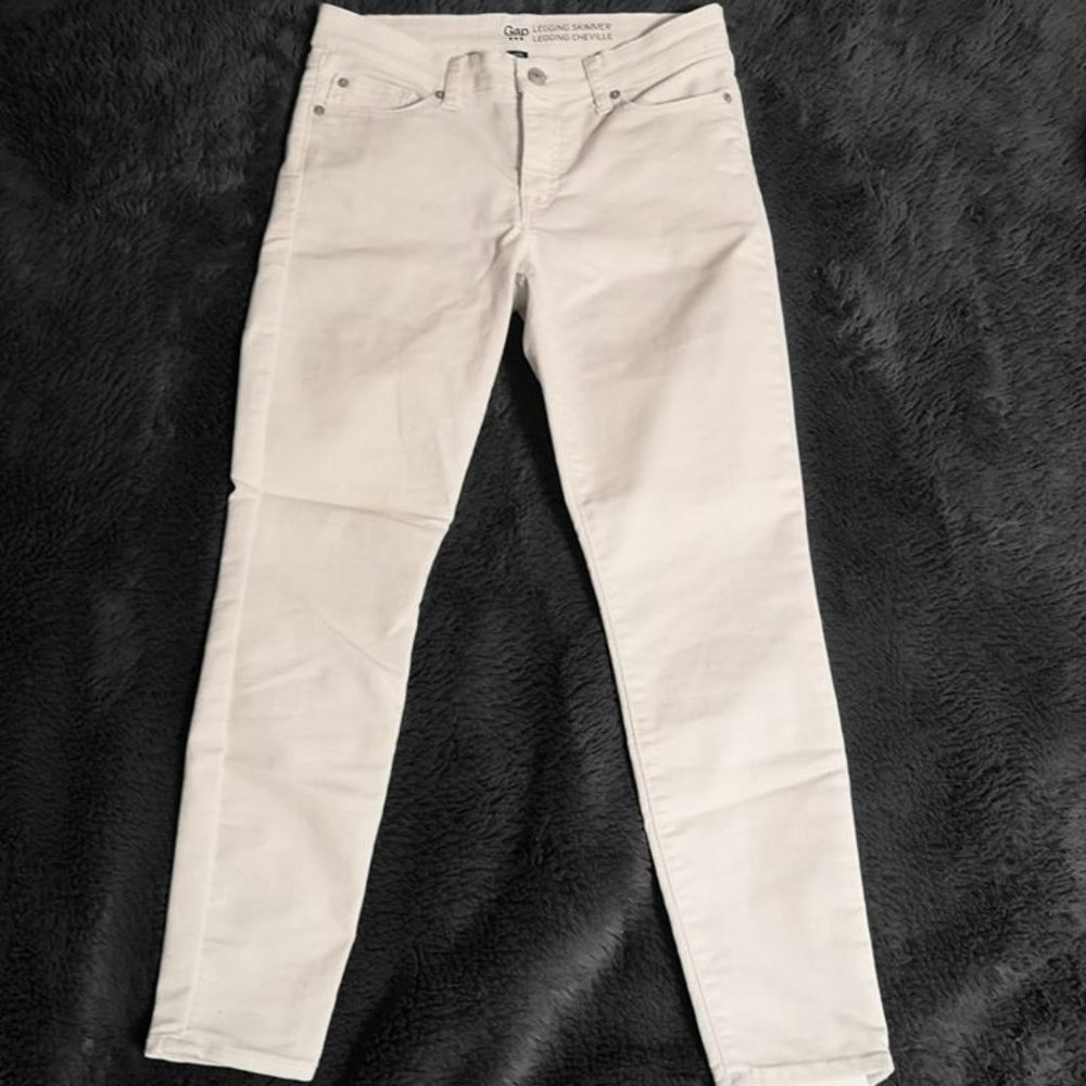 GAP 1969 White Denim Legging Skimmer Jeans